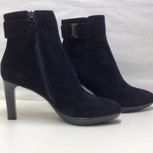 NIB Aquatalia Navy Suede Randie Ankle Bootie